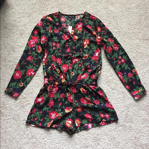 NWT W118 by Walter baker floral romper sz sm